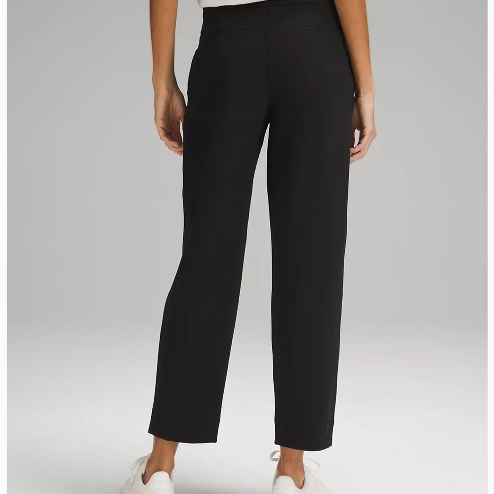 Lululemon Tapered 7/8 pants XL